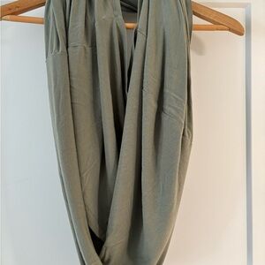 Mushie baby car seat canopy cover EUC